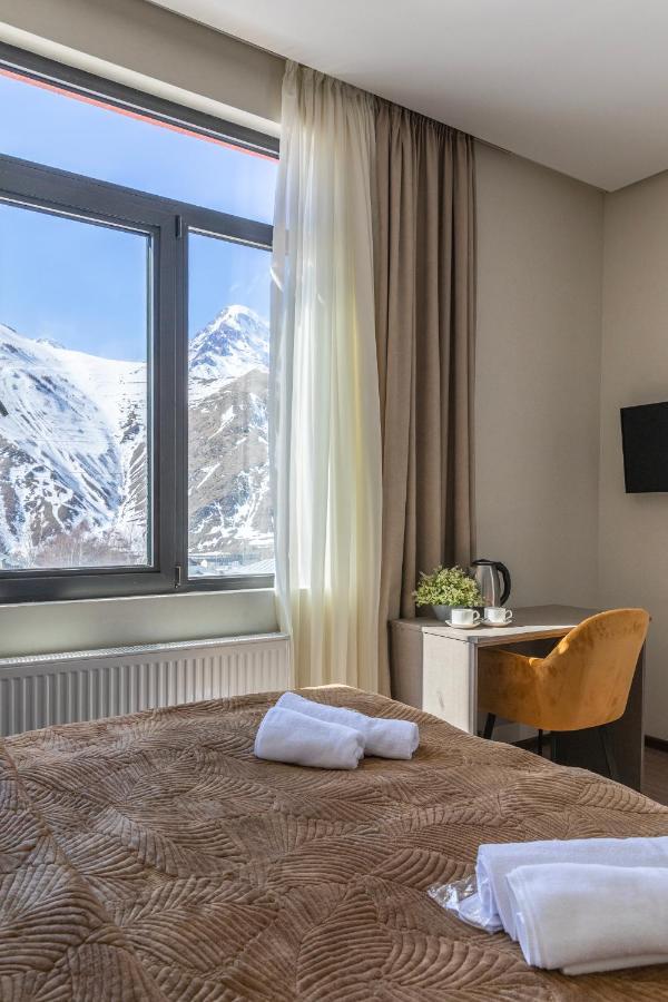 Cliff House Hotel Kazbegi Ngoại thất bức ảnh