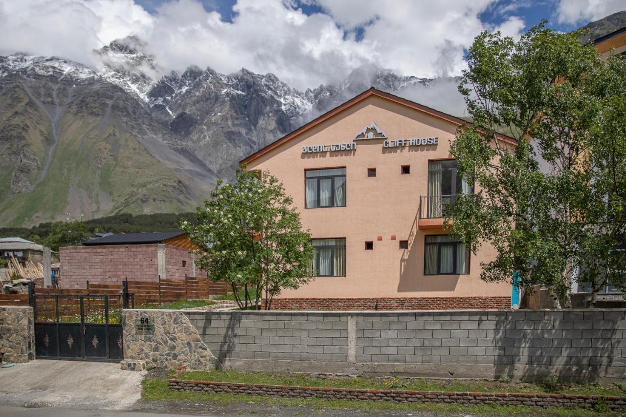 Cliff House Hotel Kazbegi Ngoại thất bức ảnh