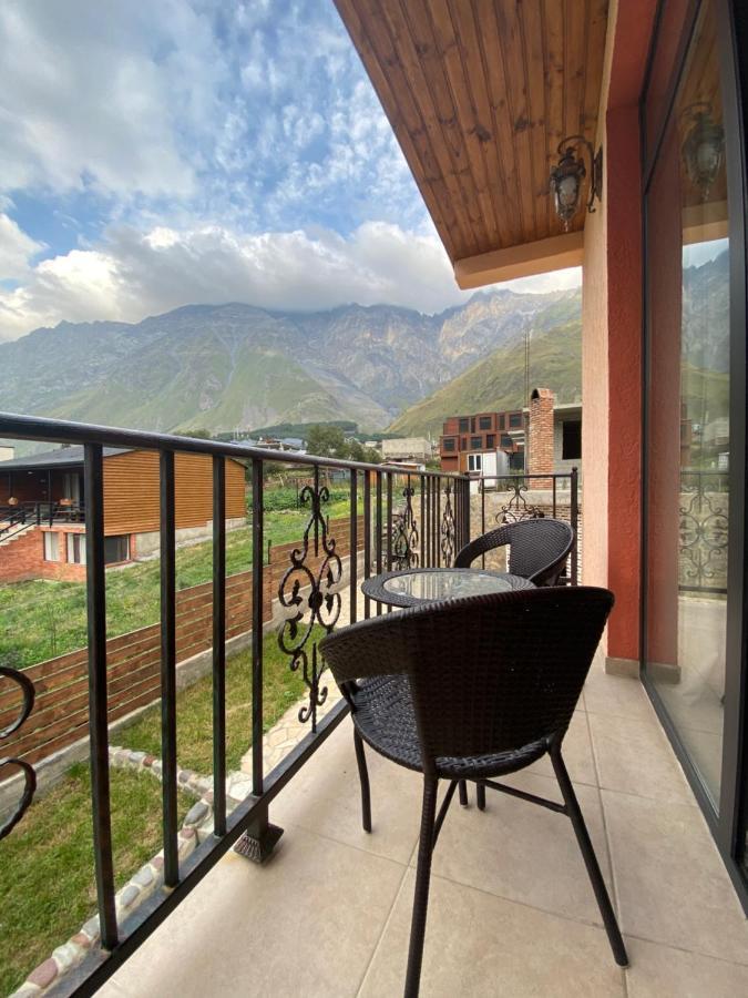 Cliff House Hotel Kazbegi Ngoại thất bức ảnh